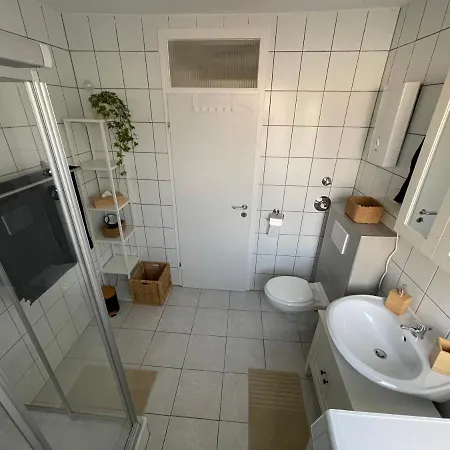 Renovierte, Voll Eingerichtete 80m² Ferienwohnung Apartment Herdecke